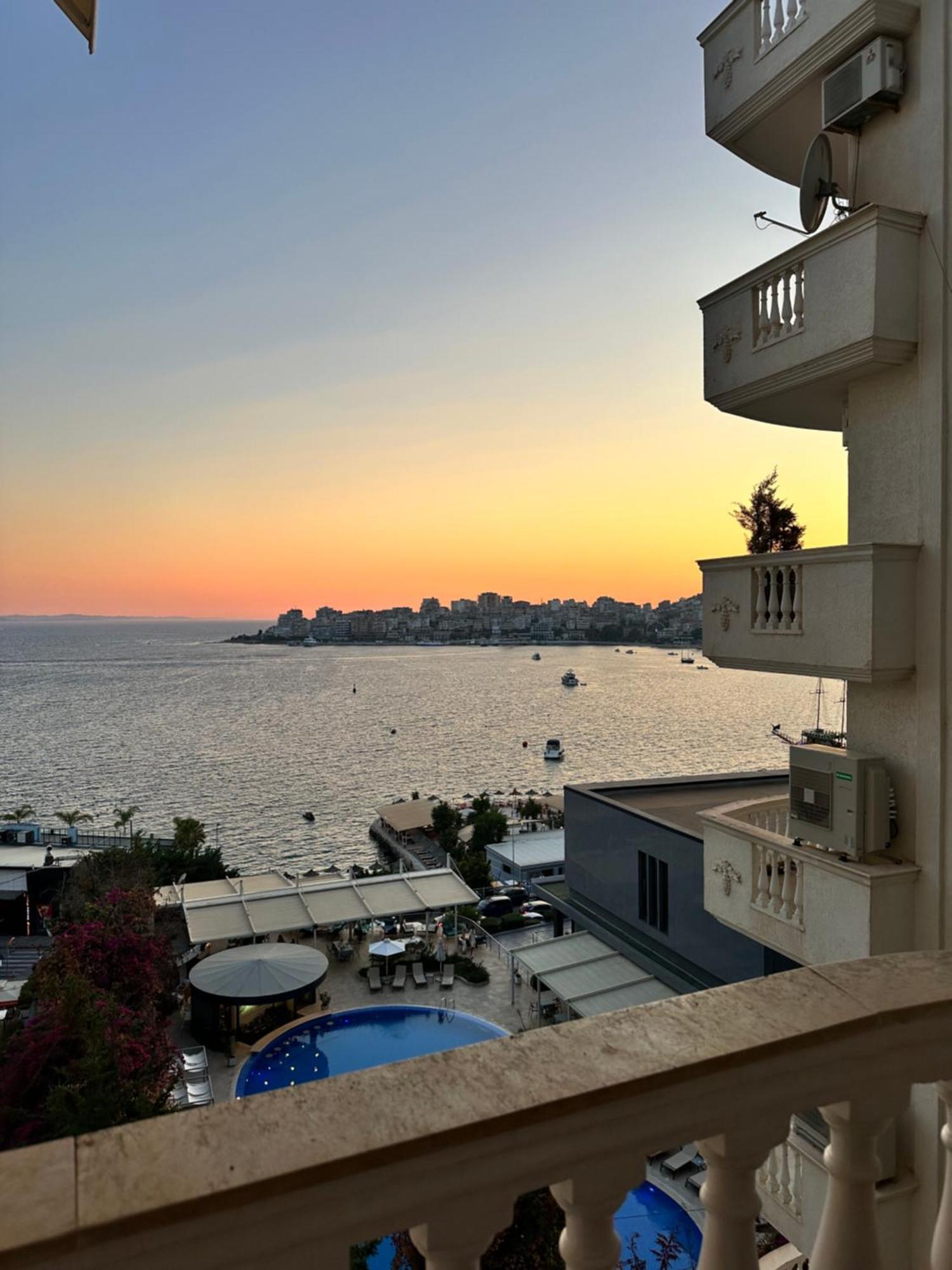 Apartamento Taurasi Red Saranda Exterior foto
